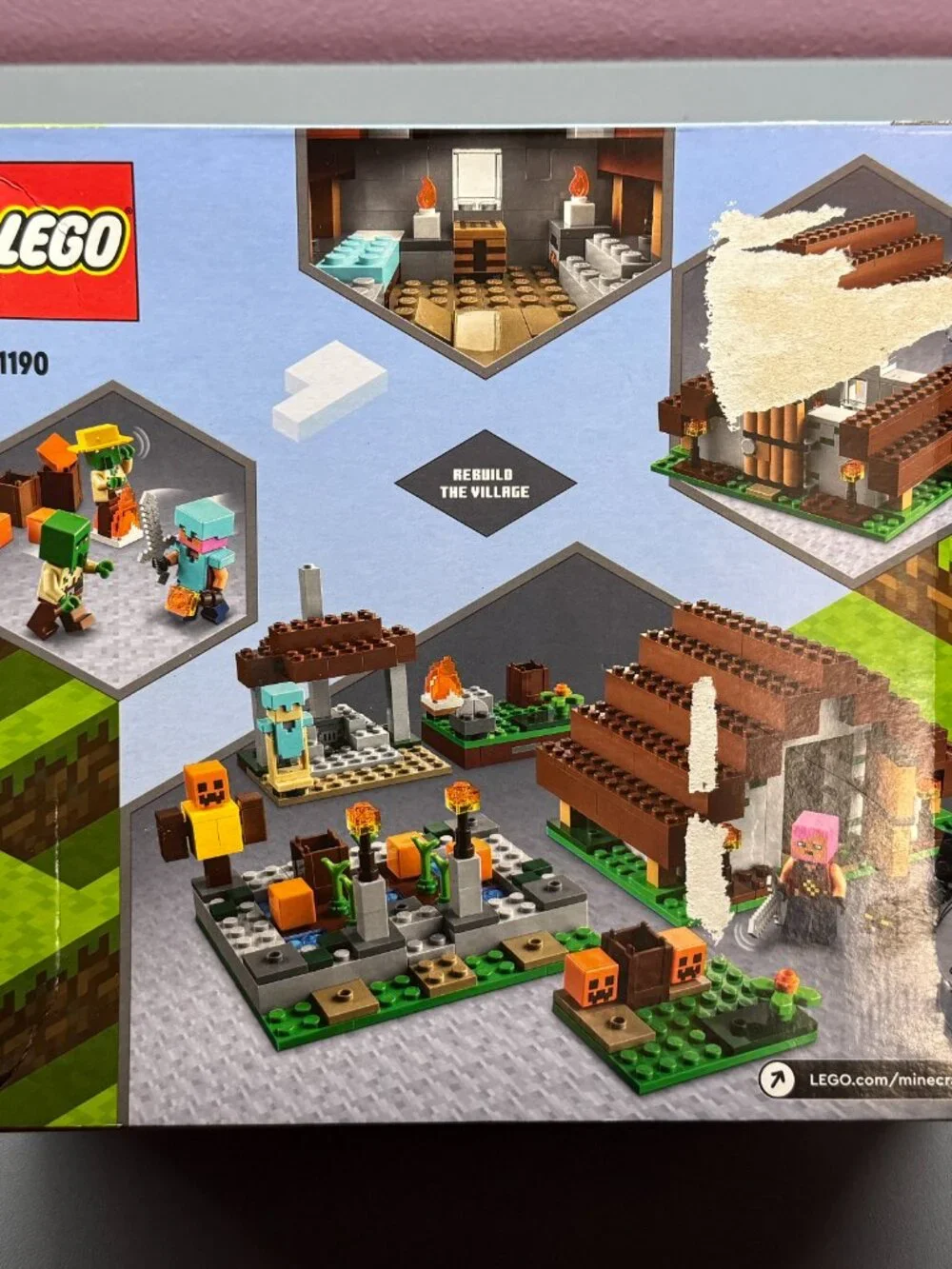 LEGO Minecraft: The Abandoned Village (21190) - Brand New Sealed Box